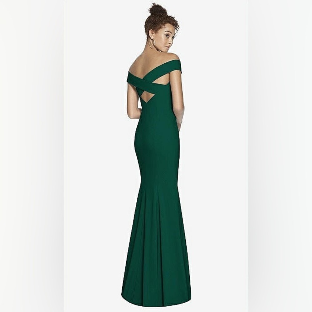 Dessy Collection Off-The-Shoulder Criss Cross Trumpet Gown Cocktail Size 0